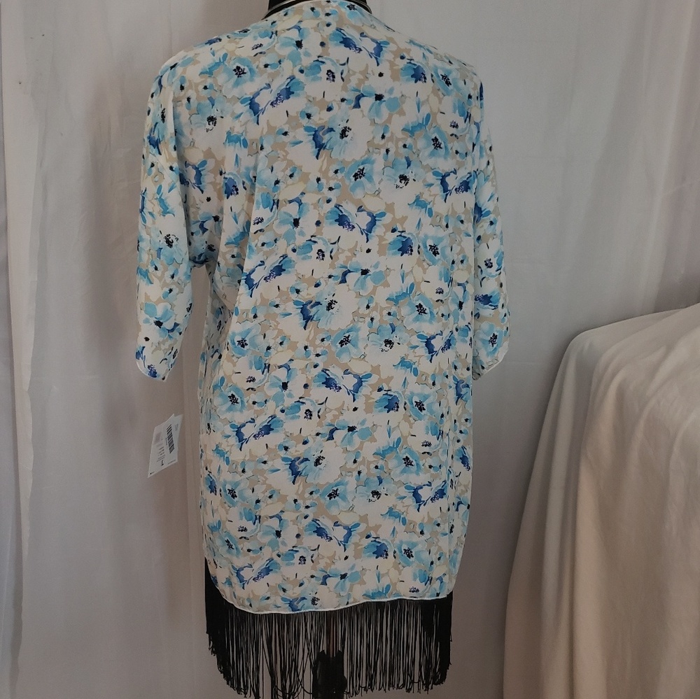 Lularoe L white floral monroe open cardigan cover - Picture 2 of 8